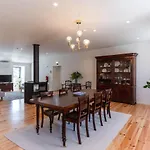 Casa Amorim Girao *